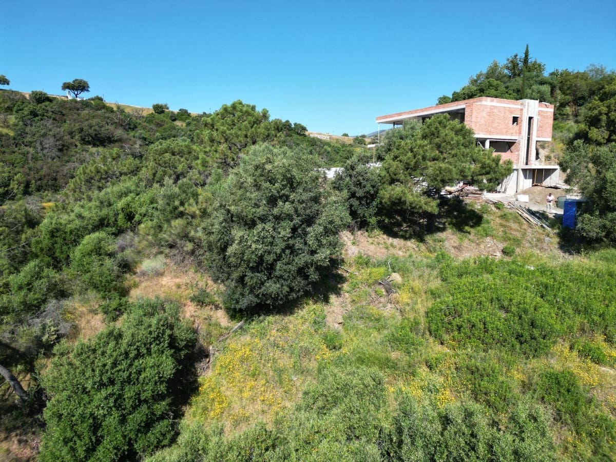 Solar/Parcela en Benahavís en venta - 395.000 € (Ref: 9472346)