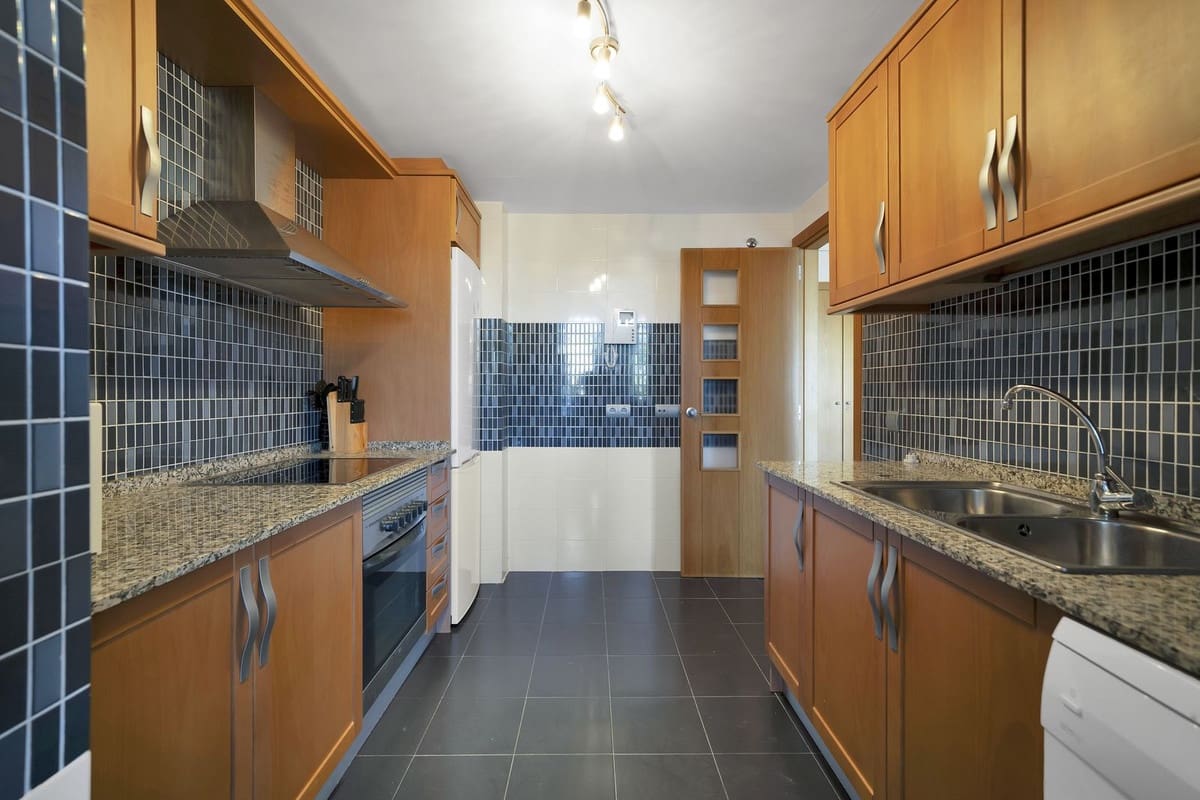 2 bedroom Apartment for sale in New Golden Mile with pool garage - € 349,000 (Ref: 9472347)