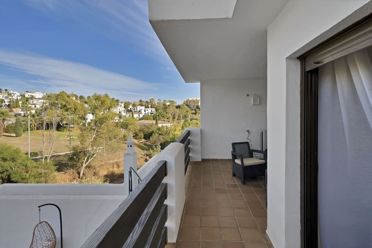 2 bedroom Apartment for sale in New Golden Mile with pool garage - € 349,000 (Ref: 9472347)