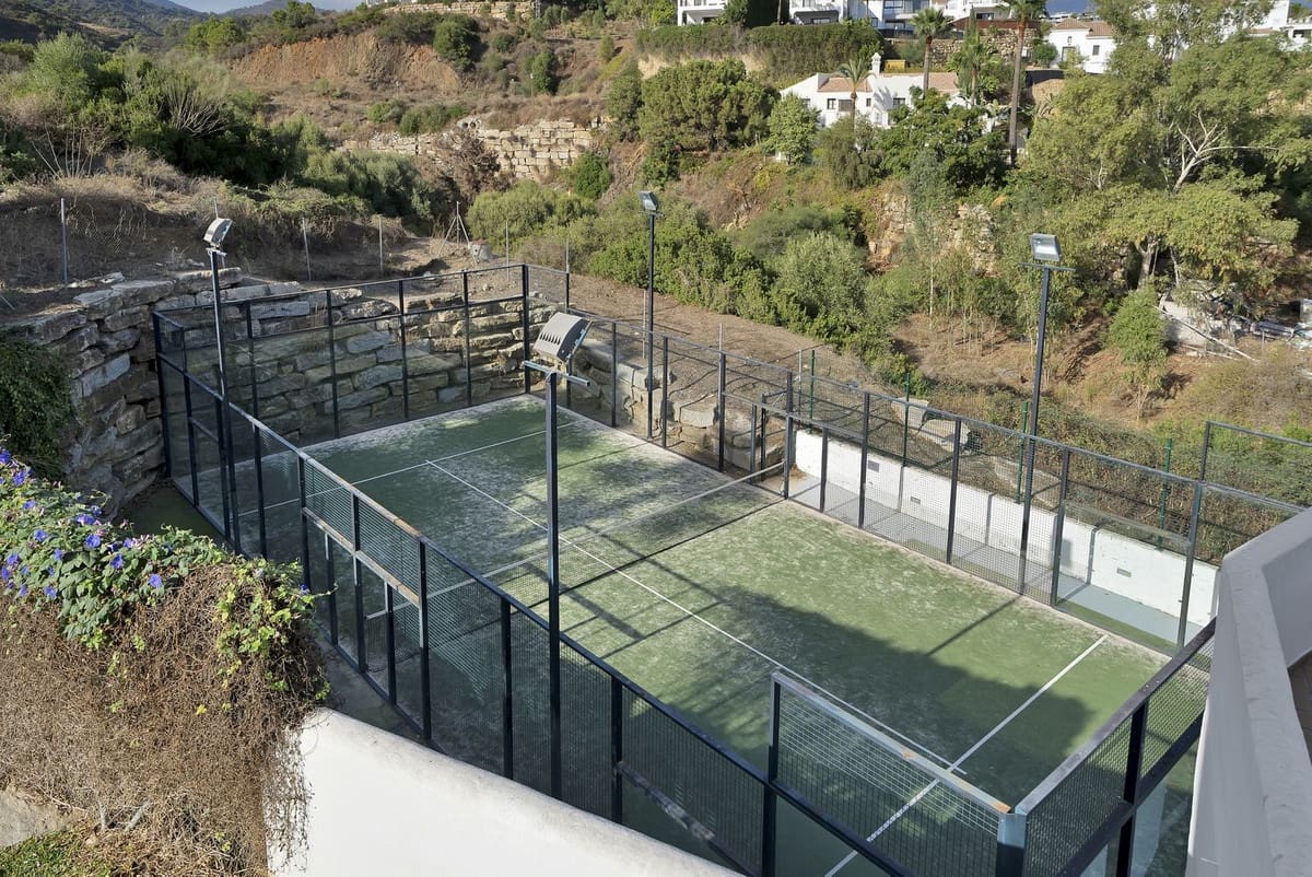 2 bedroom Apartment for sale in New Golden Mile with pool garage - € 349,000 (Ref: 9472347)