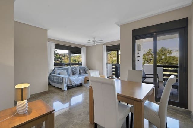 2 sypialnia Apartament na sprzedaż w Selwo, Estepona z basenem garażem - 339 000 € (Ref: 9472347)