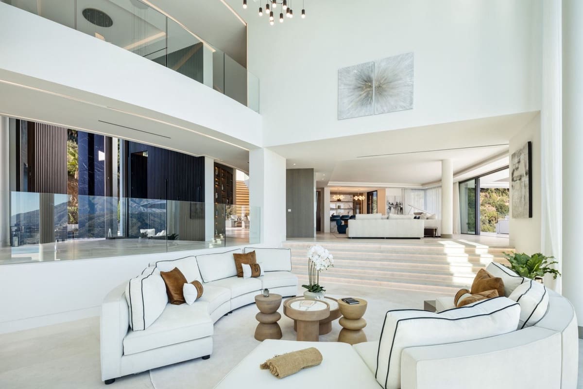 9 bedroom Villa for sale in La Zagaleta with pool garage - € 30,000,000 (Ref: 9472350)