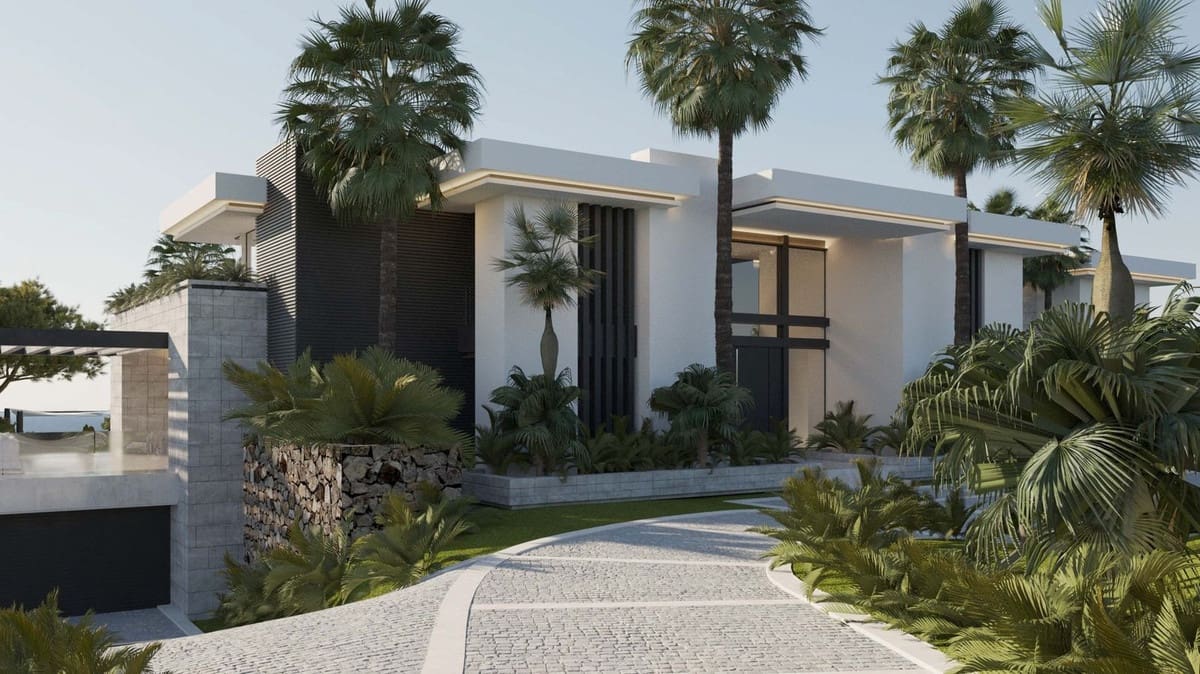 8 bedroom Villa for sale in La Zagaleta with pool garage - € 24,750,000 (Ref: 9472351)