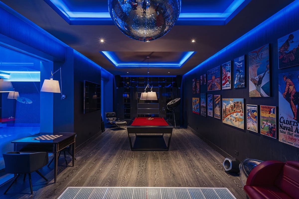 7 bedroom Villa for sale in La Zagaleta - € 17,500,000 (Ref: 9472354)