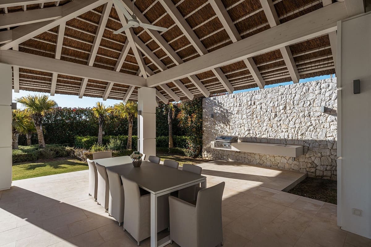 7 bedroom Villa for sale in La Zagaleta - € 17,500,000 (Ref: 9472354)