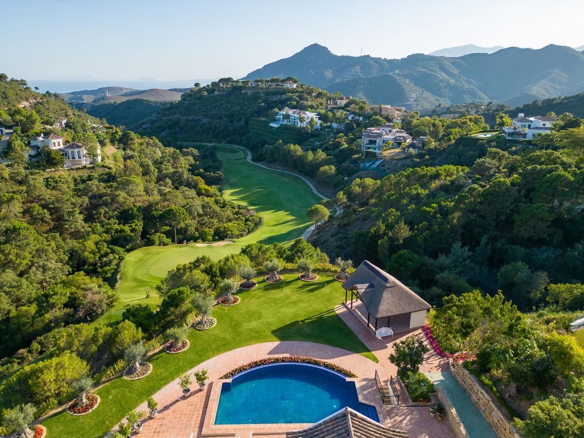 8 bedroom Villa for sale in La Zagaleta with pool garage - € 14,750,000 (Ref: 9472355)