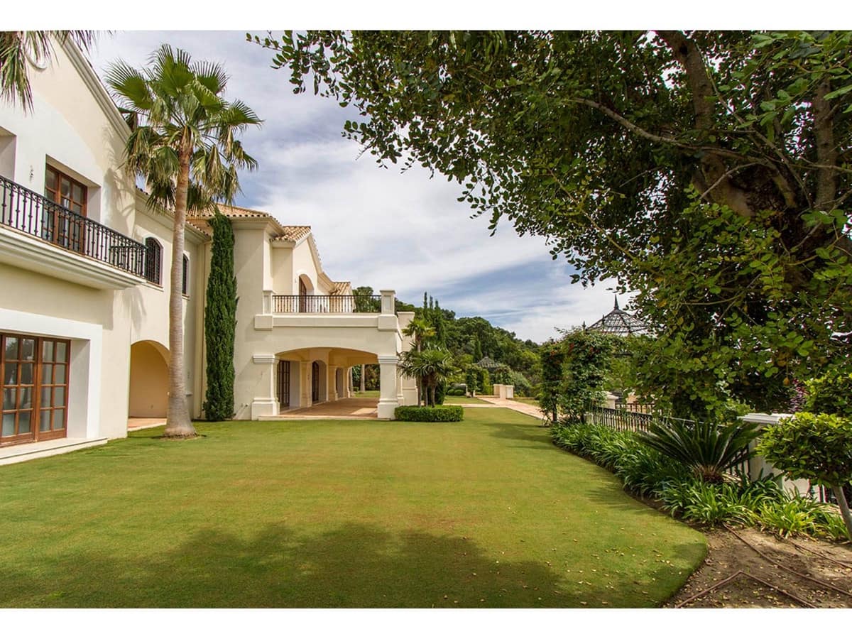 10 quarto Moradia para venda em La Zagaleta - 11 800 000 € (Ref: 9472358)