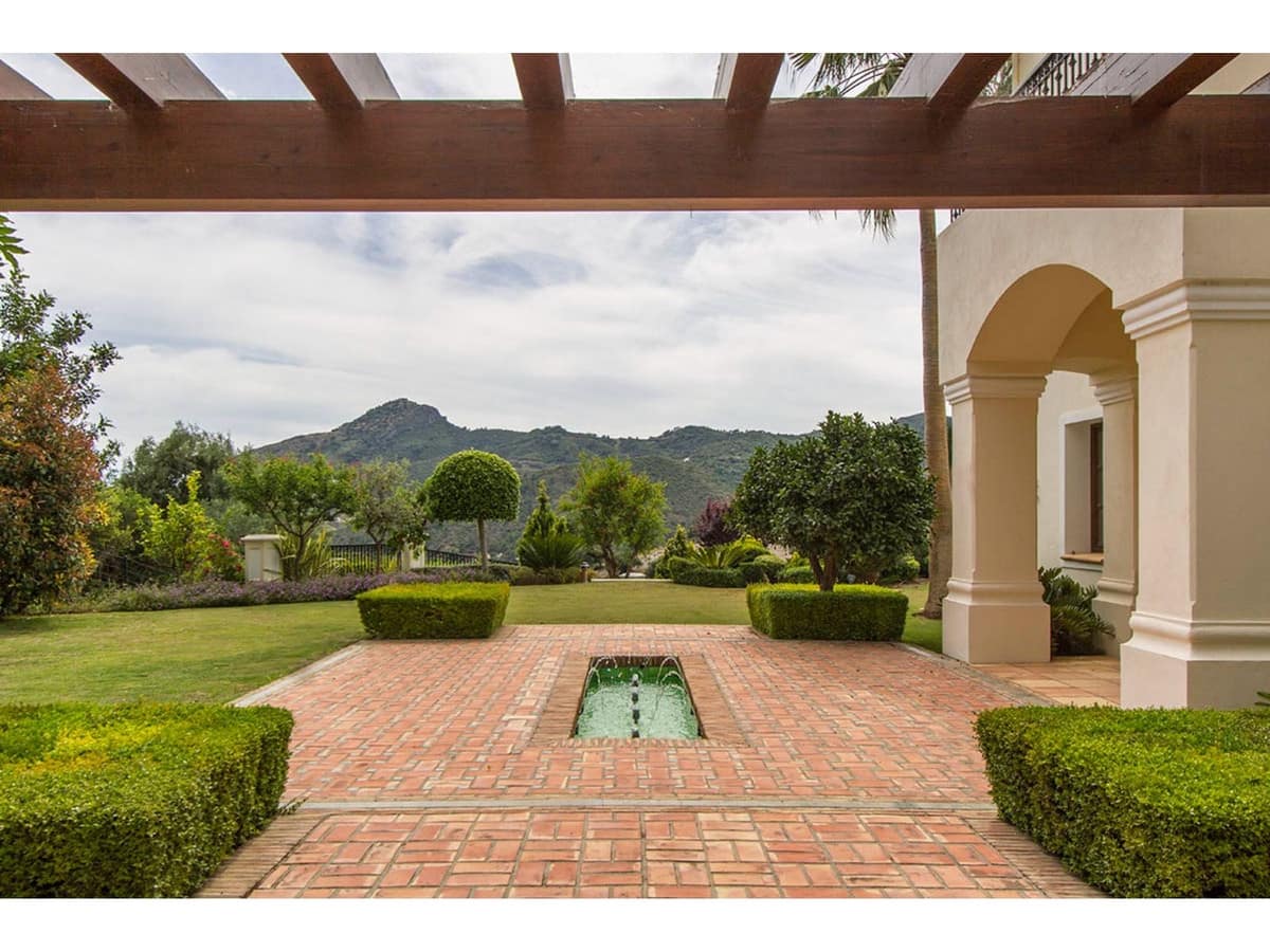 10 chambre Villa/Maison à vendre à La Zagaleta - 11 800 000 € (Ref: 9472358)