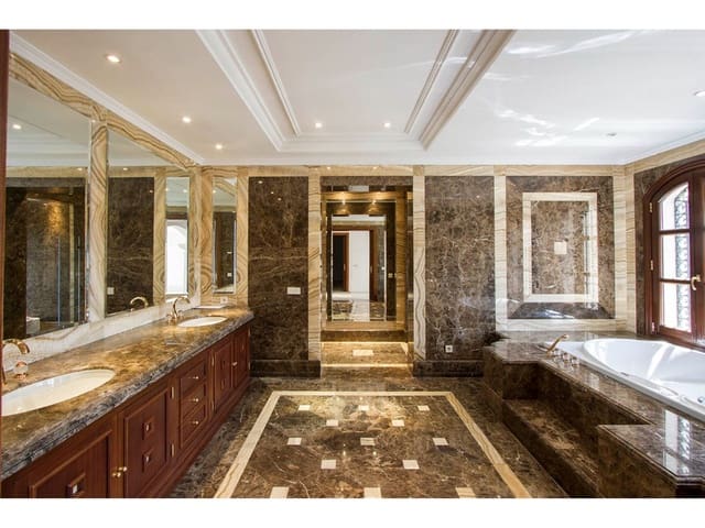 10 sypialnia Willa na sprzedaż w La Zagaleta, Benahavís - 11 800 000 € (Ref: 9472358)