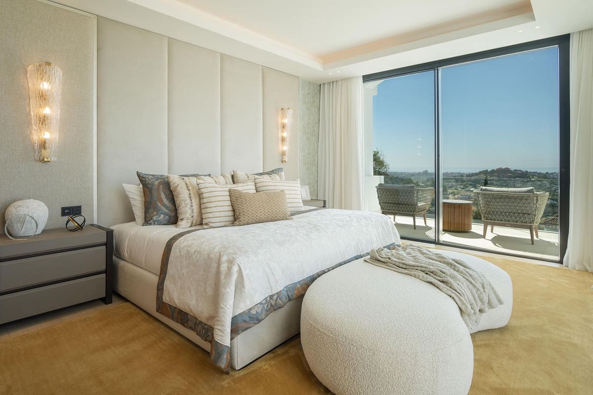 8 slaapkamer Villa te koop in Benahavis - € 9.980.000 (Ref: 9472360)