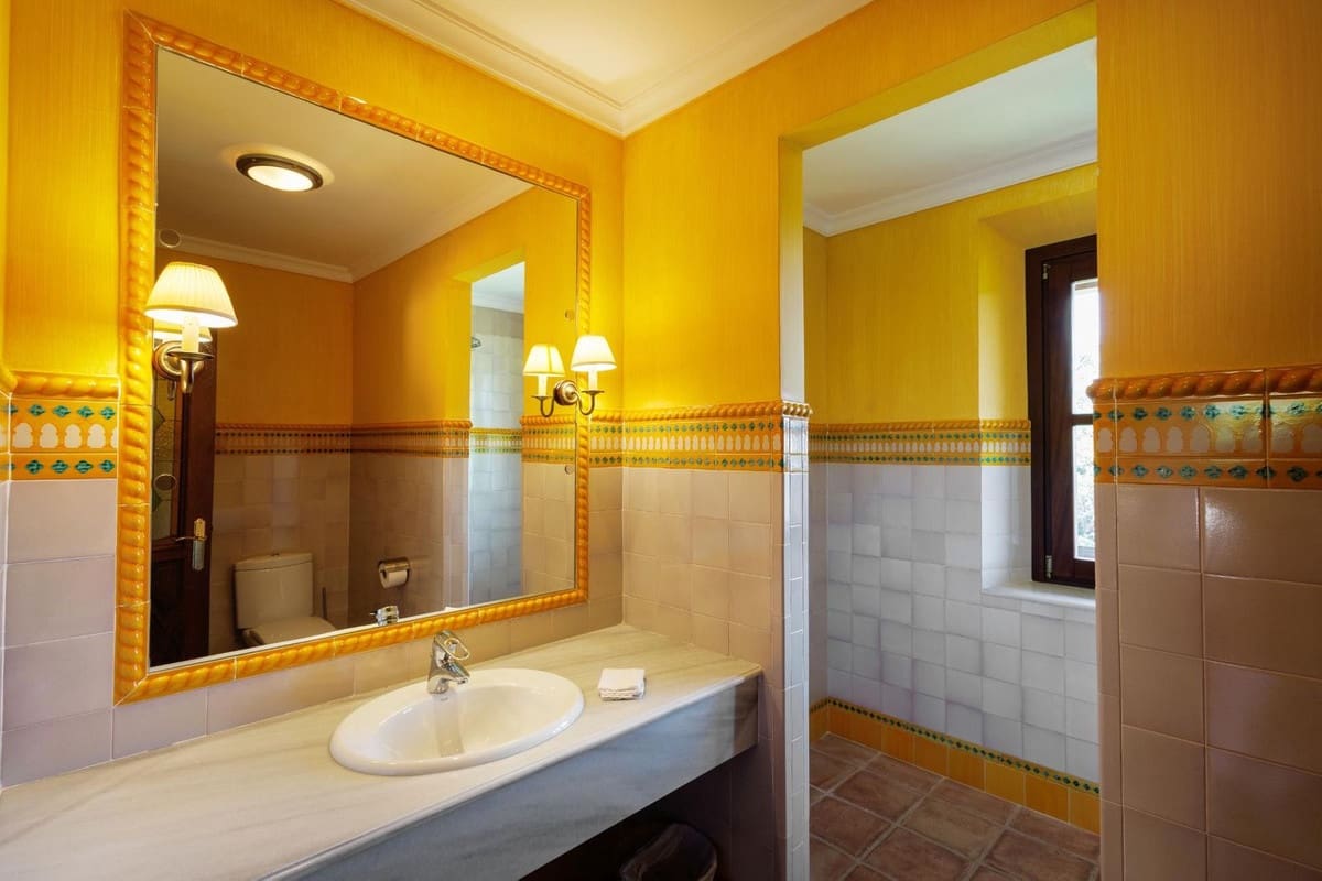 8 bedroom Villa for sale in La Zagaleta with pool garage - € 10,500,000 (Ref: 9472361)