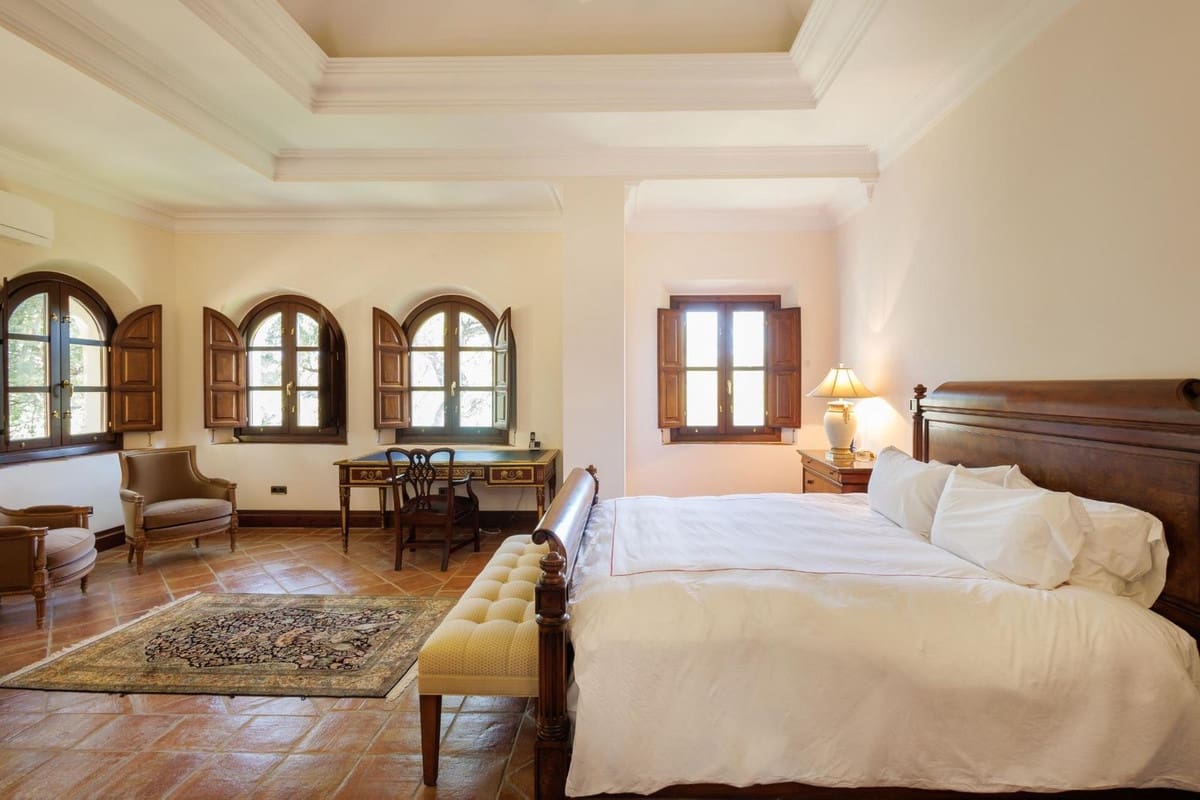 8 bedroom Villa for sale in La Zagaleta with pool garage - € 10,500,000 (Ref: 9472361)