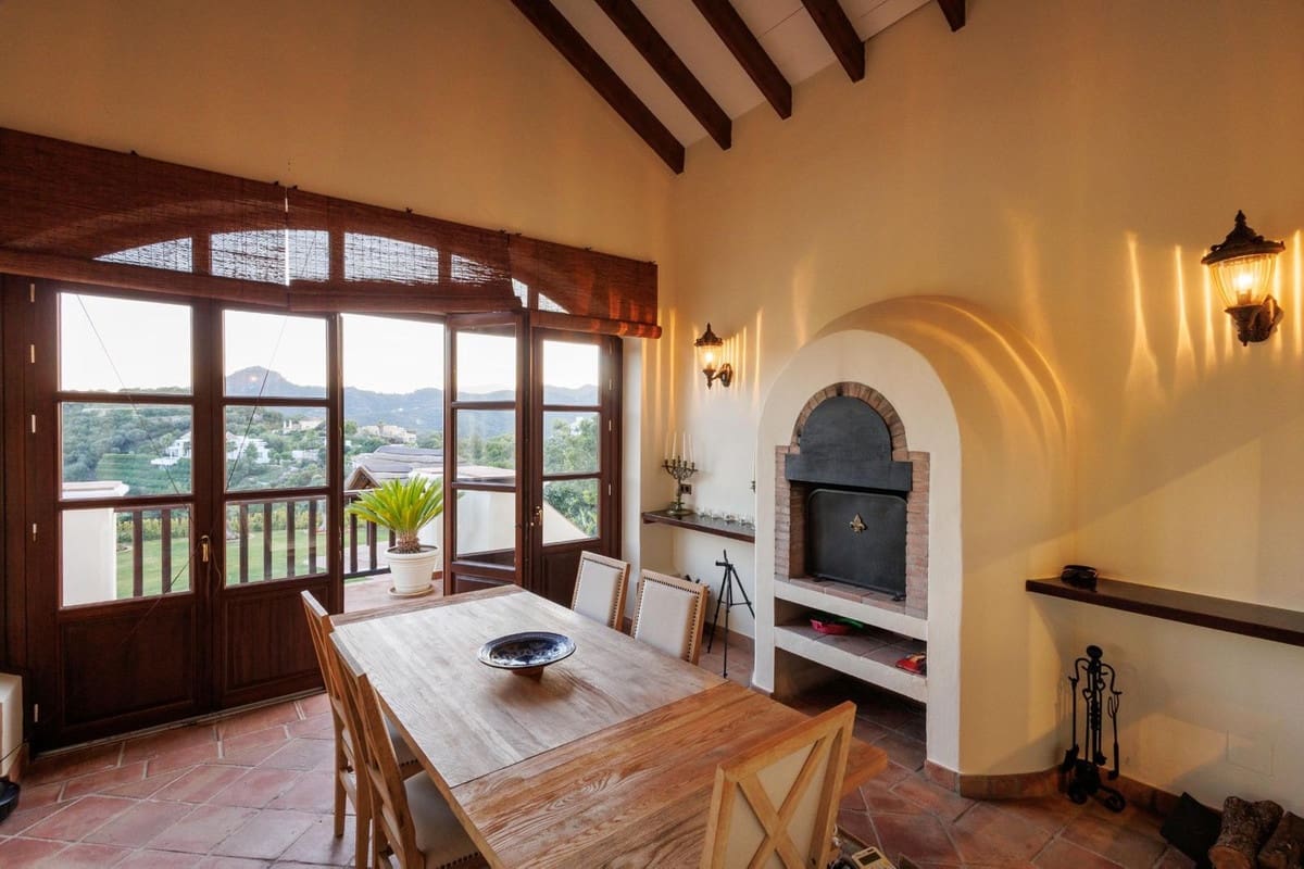 8 bedroom Villa for sale in La Zagaleta with pool garage - € 10,500,000 (Ref: 9472361)