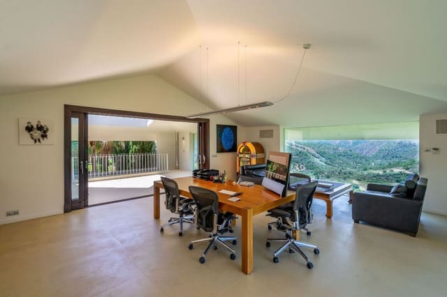 Chalet de 8 habitaciones en La Zagaleta, Benahavís en venta con piscina garaje - 9.900.000 € (Ref: 9472363)