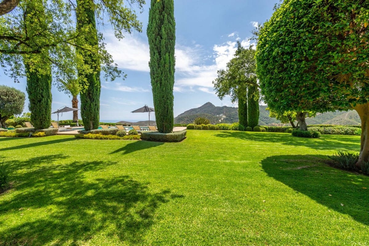 8 soveværelse Villa til salg i La Zagaleta med swimmingpool garage - € 9.900.000 (Ref: 9472363)