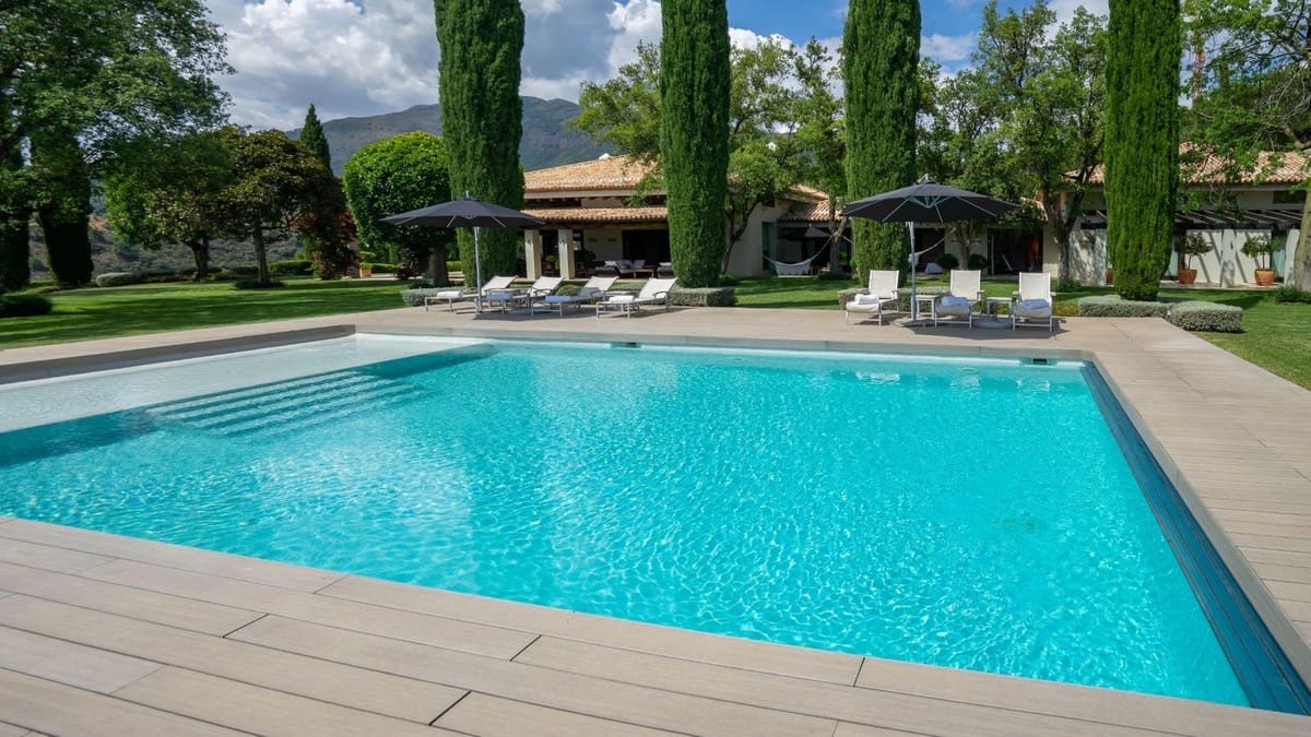 8 soveværelse Villa til salg i La Zagaleta med swimmingpool garage - € 9.900.000 (Ref: 9472363)