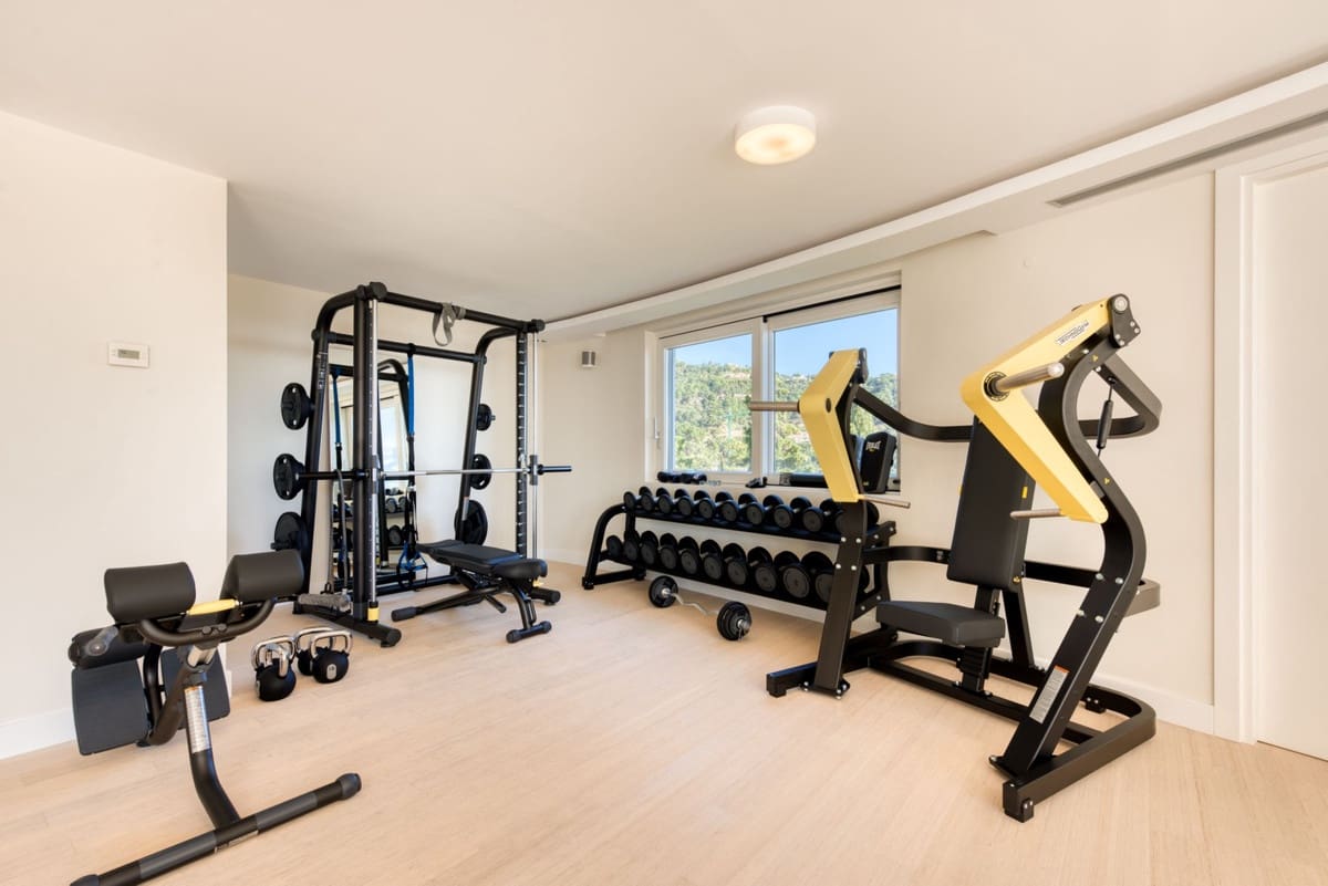 5 sypialnia Willa na sprzedaż w La Zagaleta - 9 400 000 € (Ref: 9472365)