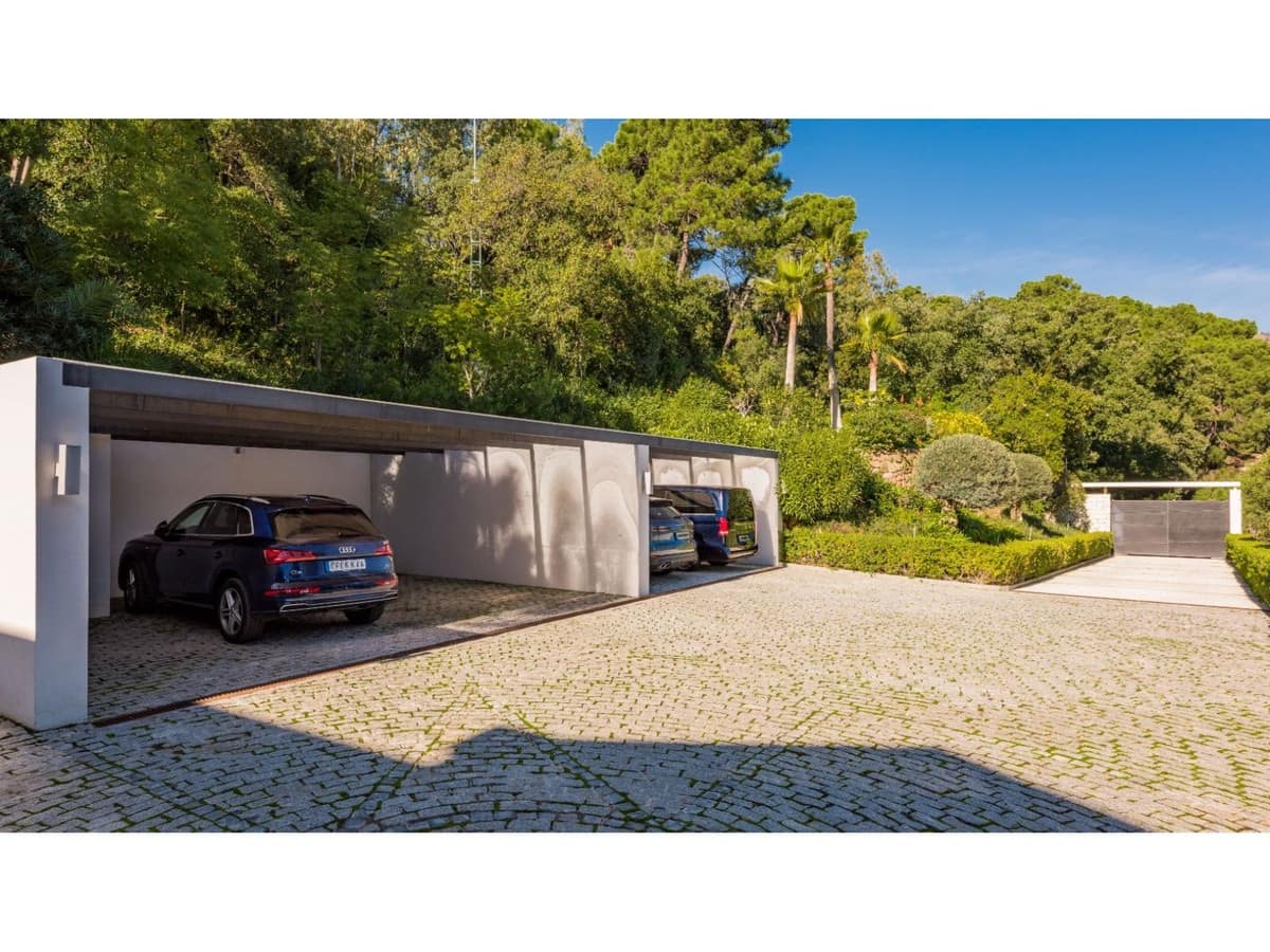 5 sypialnia Willa na sprzedaż w La Zagaleta - 9 400 000 € (Ref: 9472365)