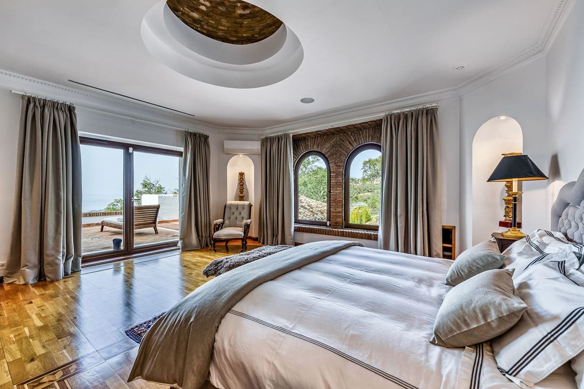 7 slaapkamer Villa te koop in La Mairena - € 7.975.000 (Ref: 9472366)