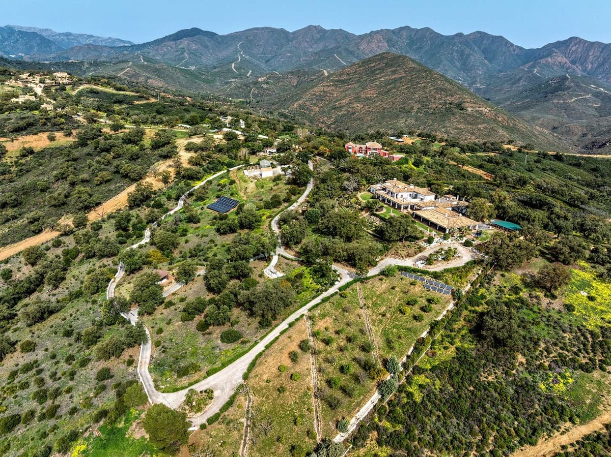 7 slaapkamer Villa te koop in La Mairena - € 7.975.000 (Ref: 9472366)