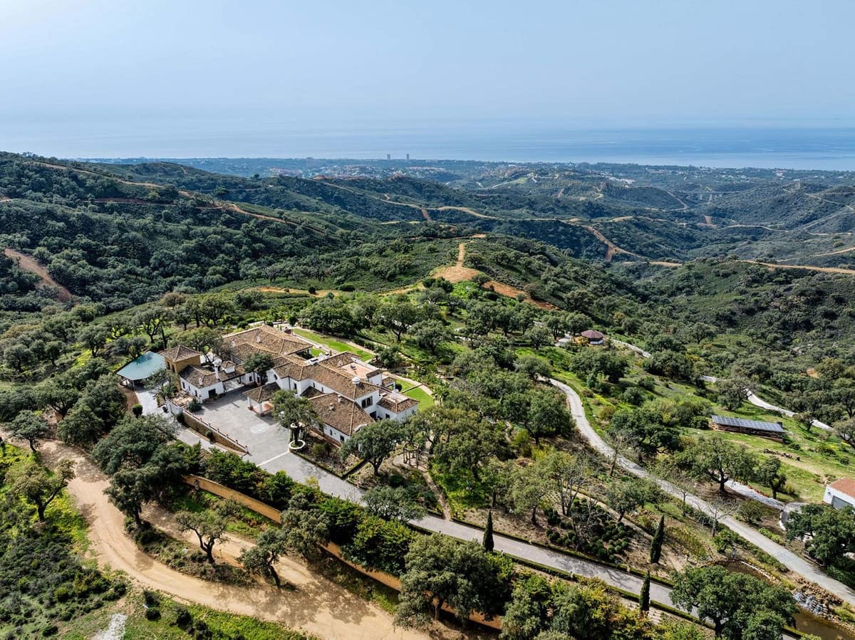 7 sypialnia Willa na sprzedaż w La Mairena - 7 975 000 € (Ref: 9472366)