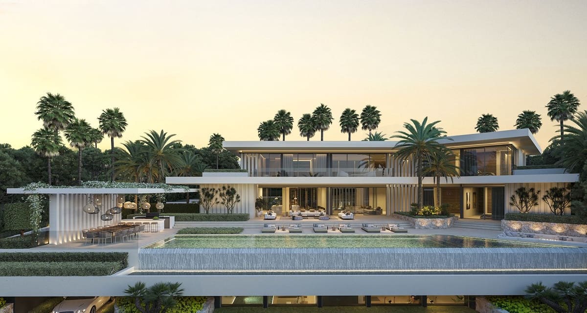 7 bedroom Villa for sale in Nueva Andalucia - € 6,900,000 (Ref: 9472376)