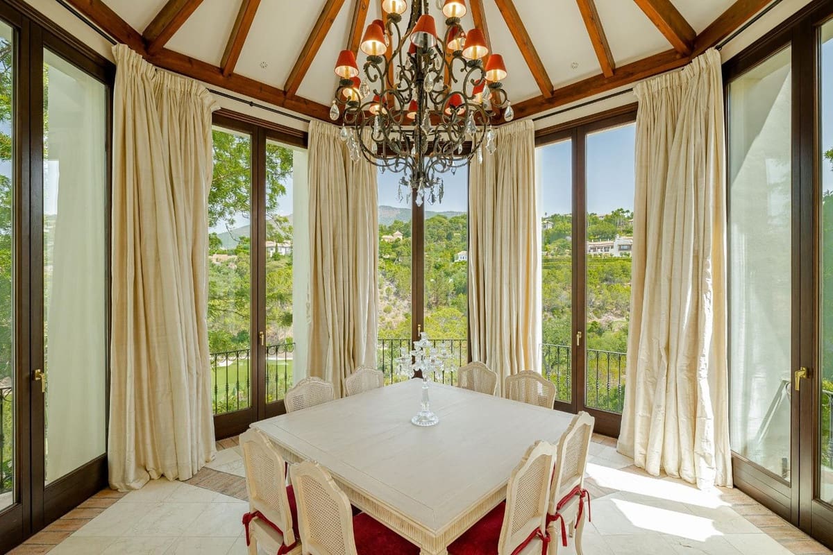 7 bedroom Villa for sale in La Zagaleta with pool garage - € 5,950,000 (Ref: 9472385)