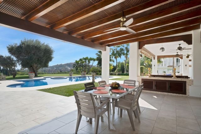 7 chambre Villa/Maison à vendre à Nueva Andalucia, Marbella avec piscine garage - 5 595 000 € (Ref: 9472390)
