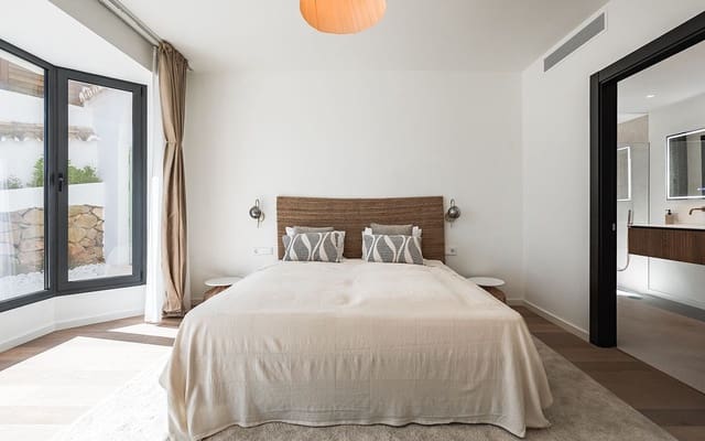 5 sypialnia Willa na sprzedaż w El Madroñal, Benahavís - 3 985 000 € (Ref: 9472406)