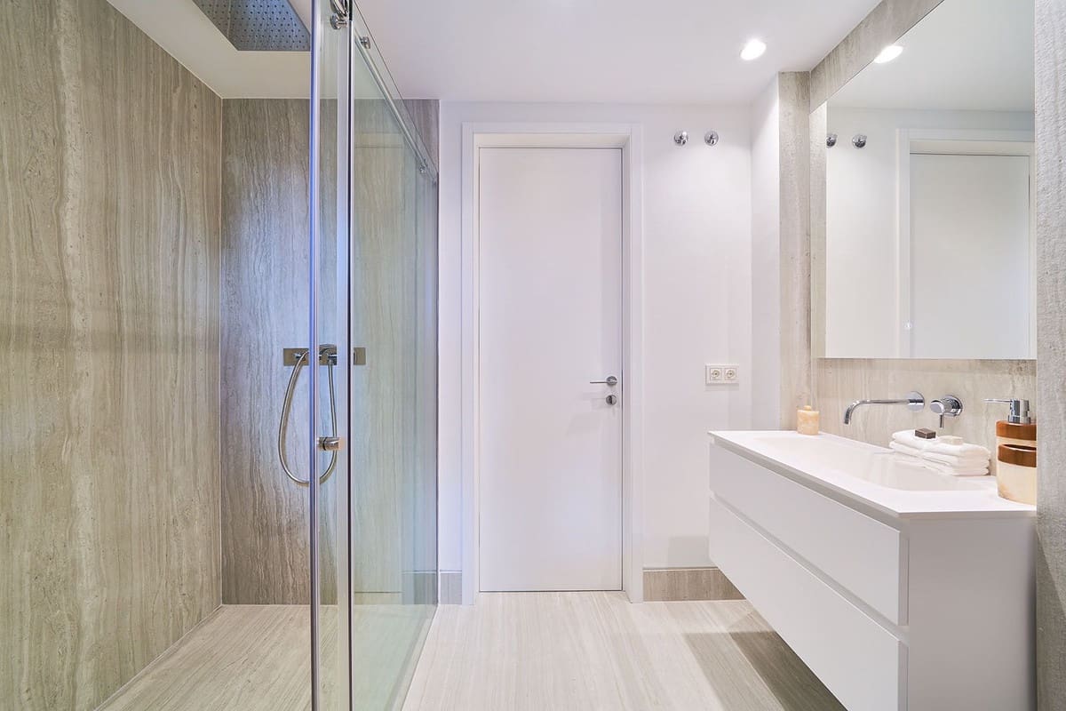 3 bedroom Apartment for sale in Estepona - € 2,949,000 (Ref: 9472413)