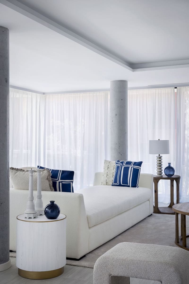 3 bedroom Apartment for sale in Estepona - € 2,949,000 (Ref: 9472413)