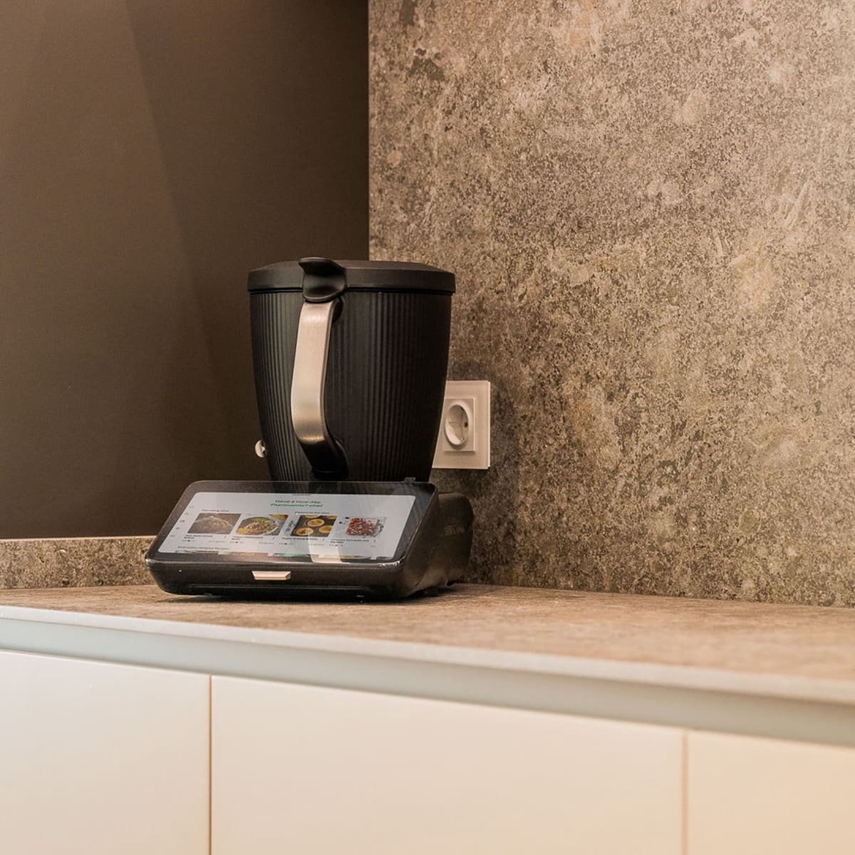 3 slaapkamer Penthouse te koop in New Golden Mile - € 2.695.000 (Ref: 9472416)