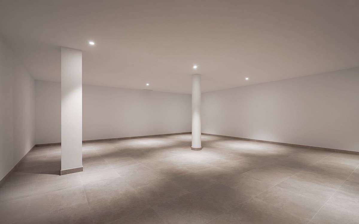 5 bedroom Villa for sale in El Paraiso - € 2,495,000 (Ref: 9472418)