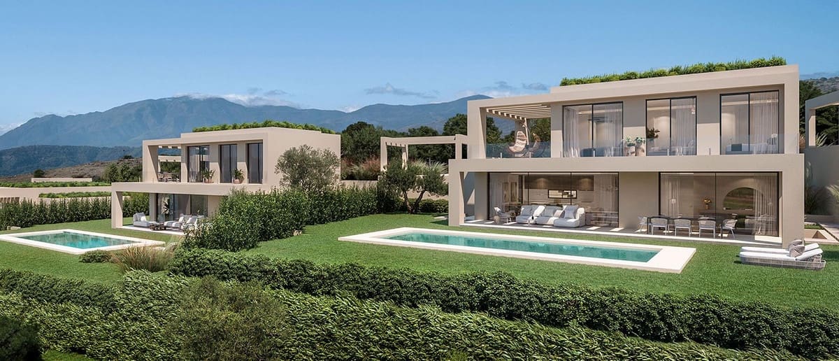 5 bedroom Villa for sale in Benahavis - € 2,399,000 (Ref: 9472420)