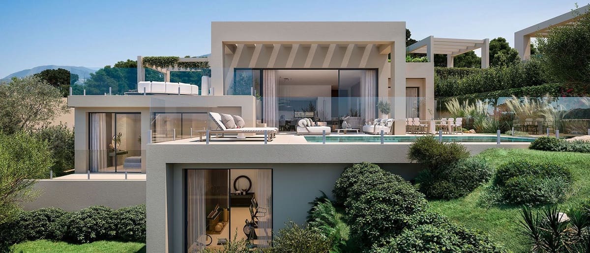 5 bedroom Villa for sale in Benahavis - € 2,399,000 (Ref: 9472420)