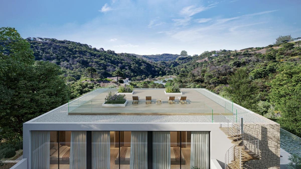 4 bedroom Villa for sale in Benahavis with pool - € 2,395,000 (Ref: 9472421)