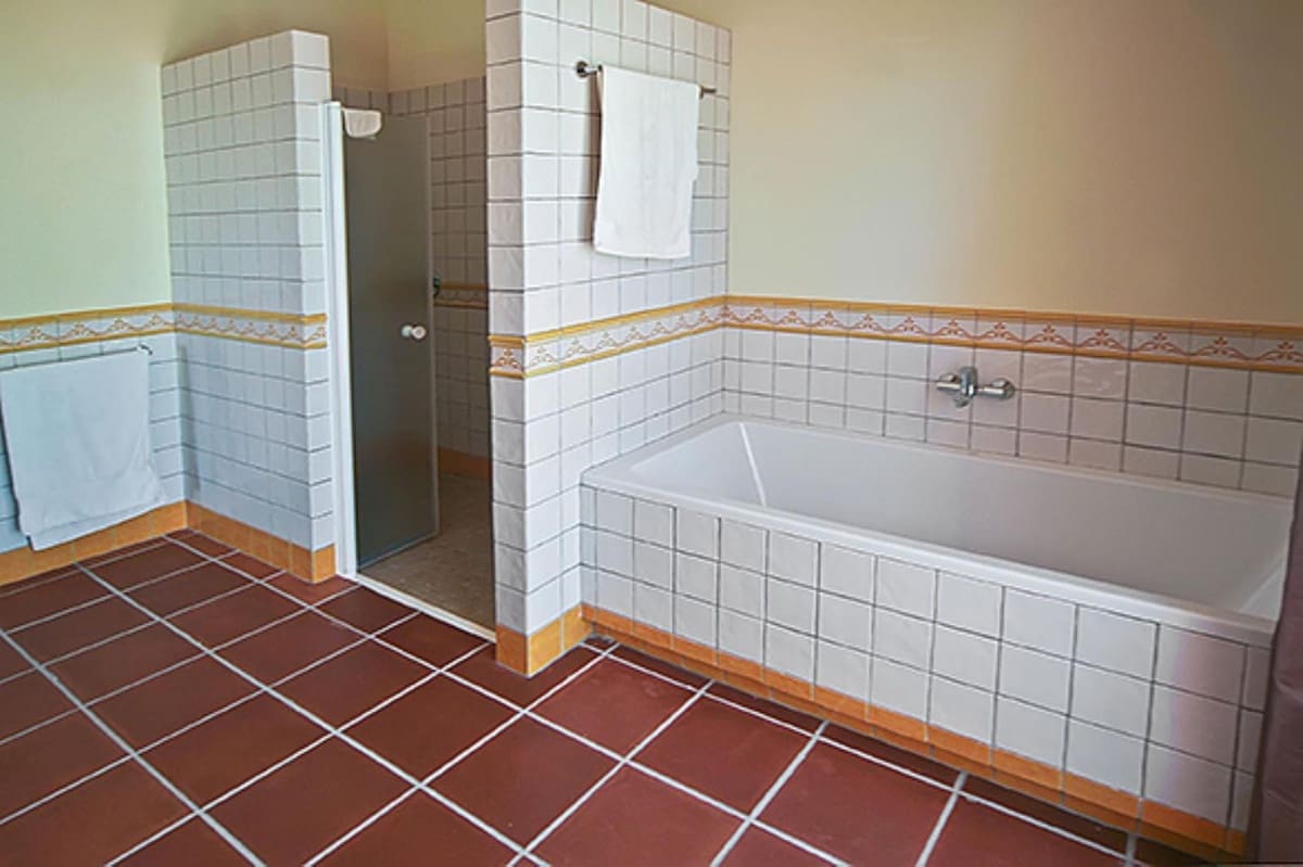 6 makuuhuone Huvila myytävänä paikassa Benahavis mukana uima-altaan 
autotalli - 1 894 500 € (Ref: 9472428)