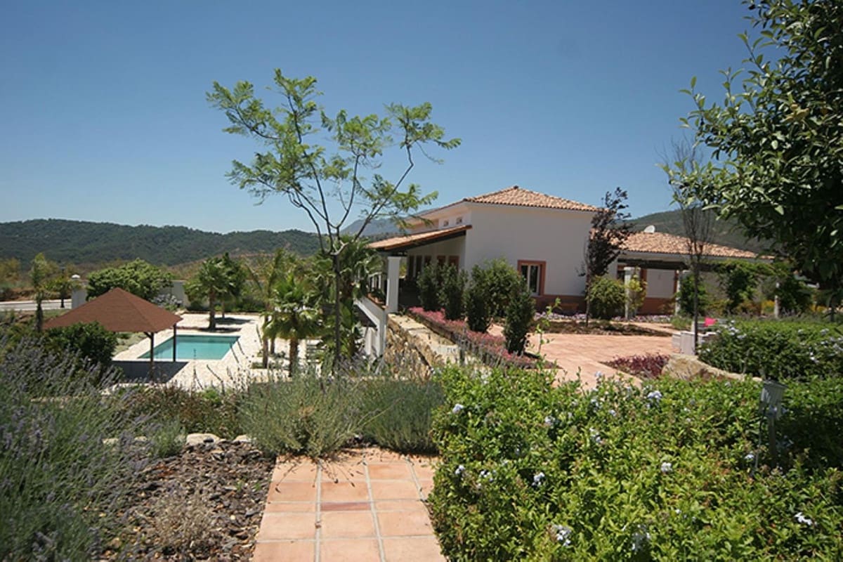 6 makuuhuone Huvila myytävänä paikassa Benahavis mukana uima-altaan 
autotalli - 1 894 500 € (Ref: 9472428)