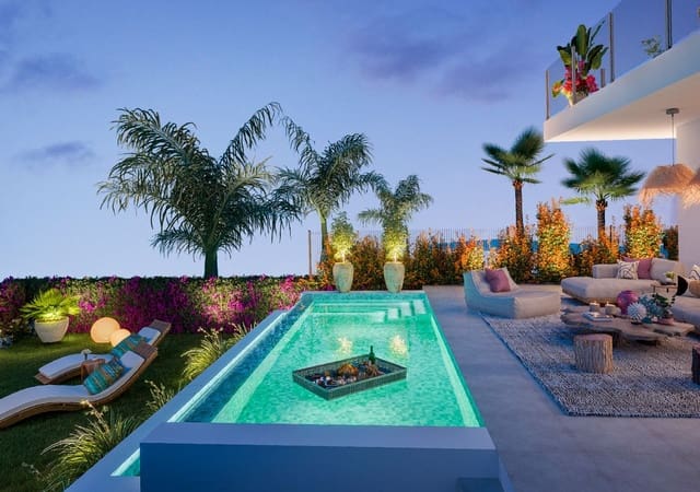 4 soveværelse Byhus til salg i Mijas Costa, Mijas - € 1.045.000 (Ref: 9472479)