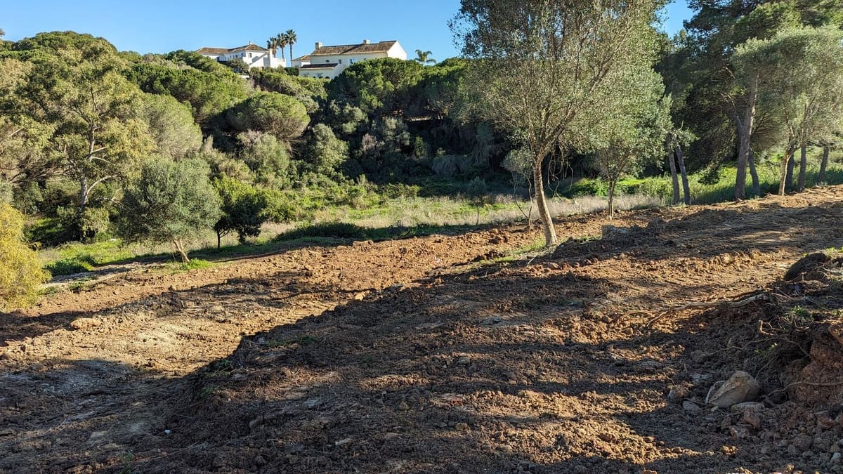 Bauplatz zu verkaufen in Sotogrande - 580.000 € (Ref: 9472497)