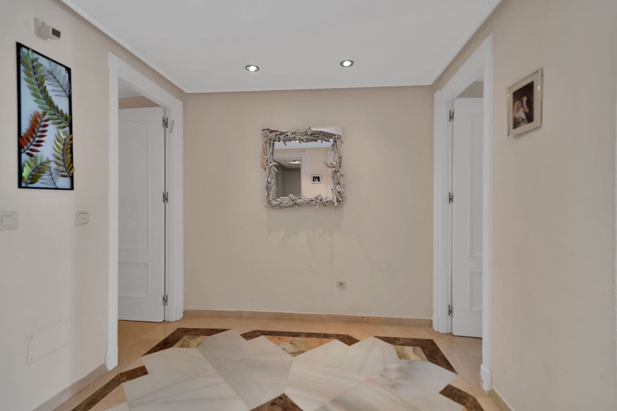 2 bedroom Apartment for sale in New Golden Mile with pool garage - € 649,000 (Ref: 9472505)