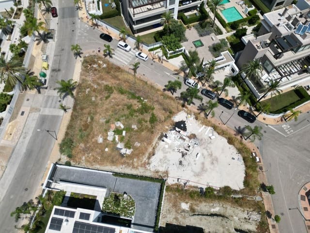 Byggetomt til salgs i Cancelada, Estepona - € 600 000 (Ref: 9472506)