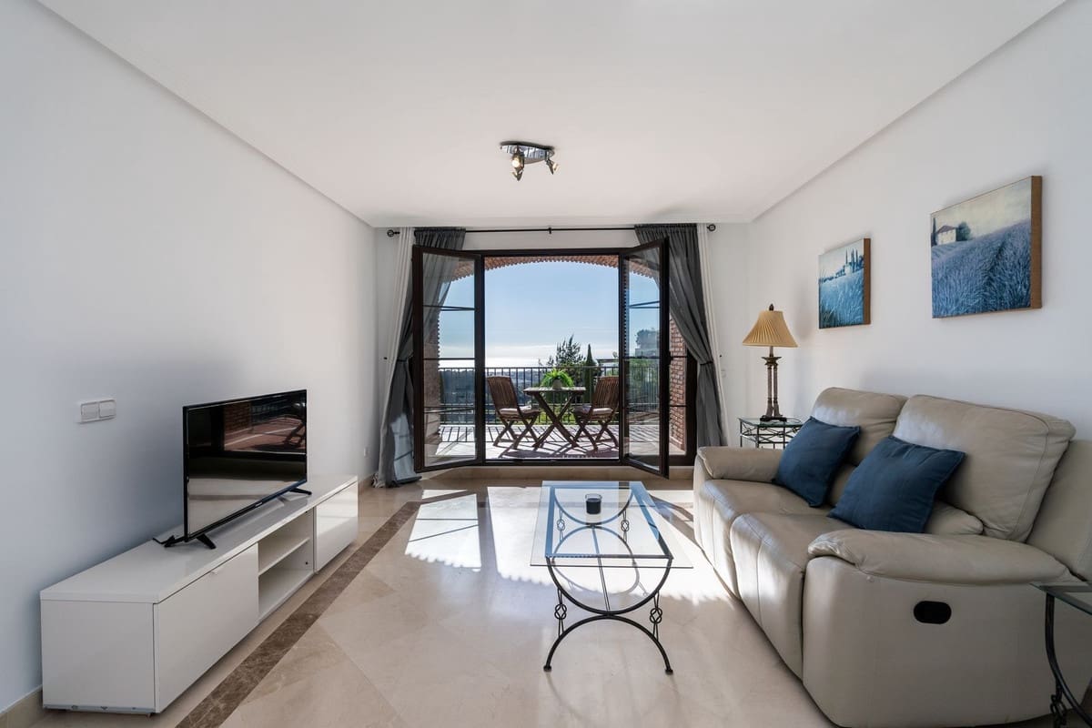 2 bedroom Apartment for sale in Los Arqueros with pool garage - € 465,000 (Ref: 9472509)