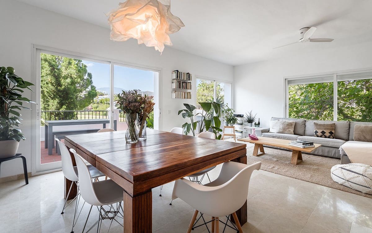 4 soveværelse Byhus til salg i La Quinta - € 875.000 (Ref: 9472510)