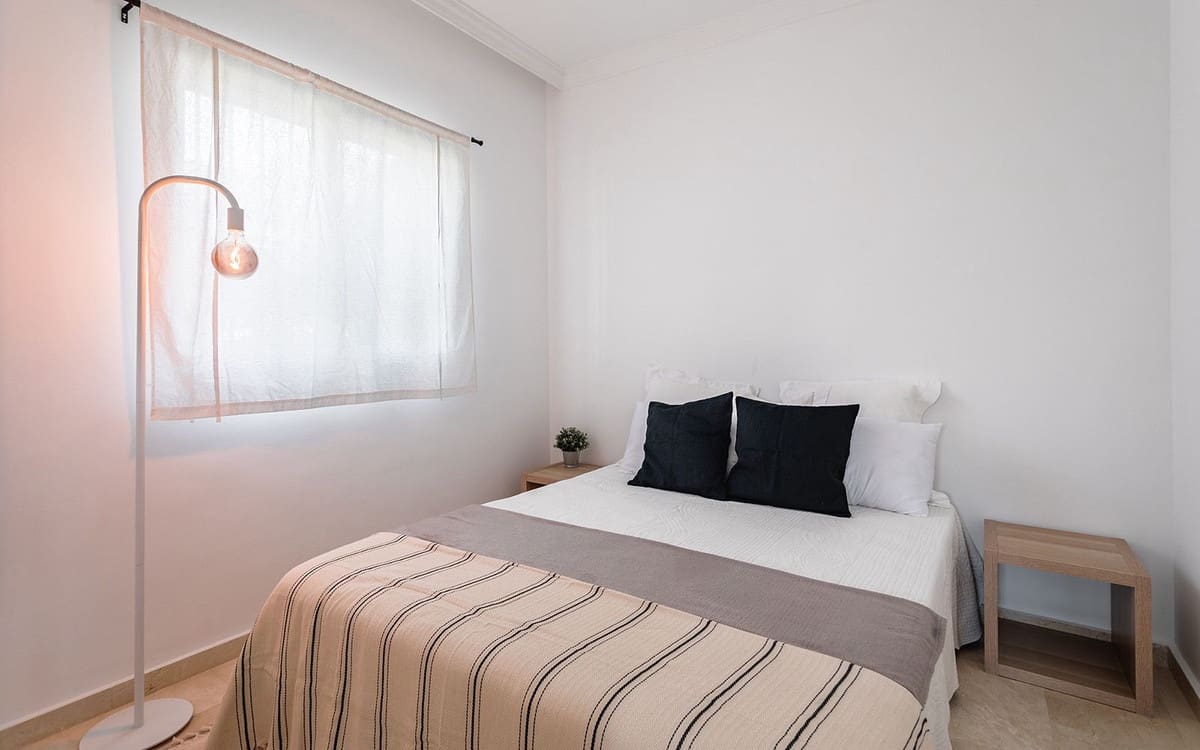 4 soveværelse Byhus til salg i La Quinta - € 875.000 (Ref: 9472510)