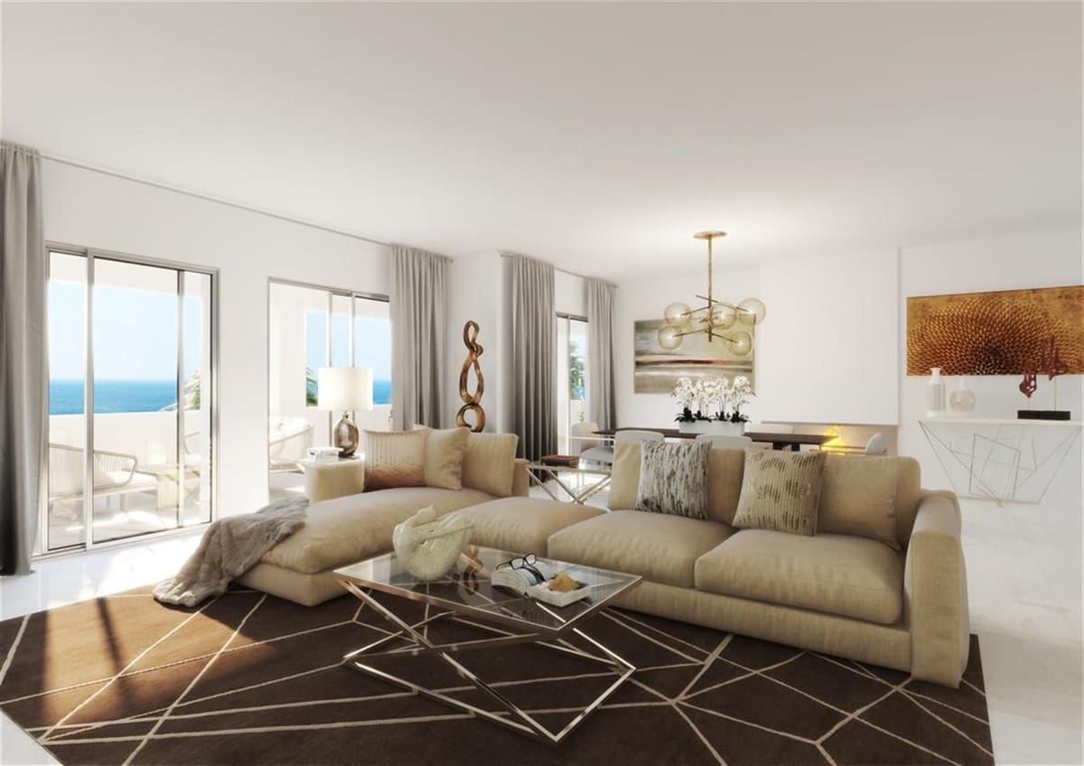 3 bedroom Apartment for sale in Estepona - € 846,000 (Ref: 9472522)