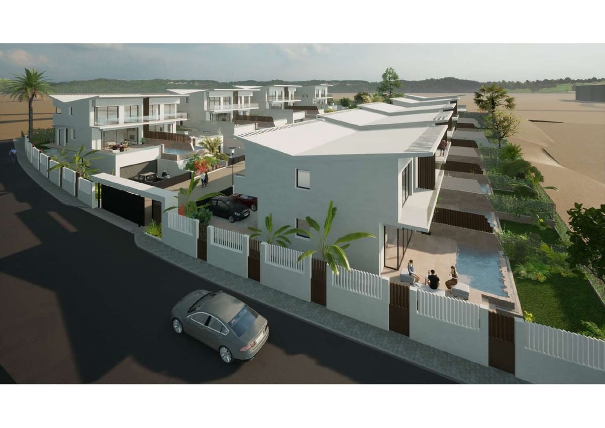 4 makuuhuone Omakotitalo myytävänä paikassa La Cala Golf - 824 000 € (Ref: 9472529)