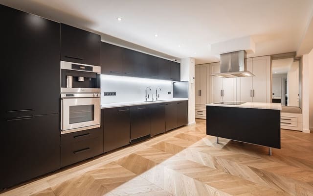 Apartamento de 3 habitaciones en Benahavís en venta - 795.000 € (Ref: 9472539)