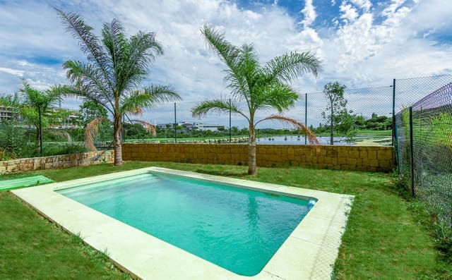 3 quarto Moradia para venda em Estepona - 755 000 € (Ref: 9472547)