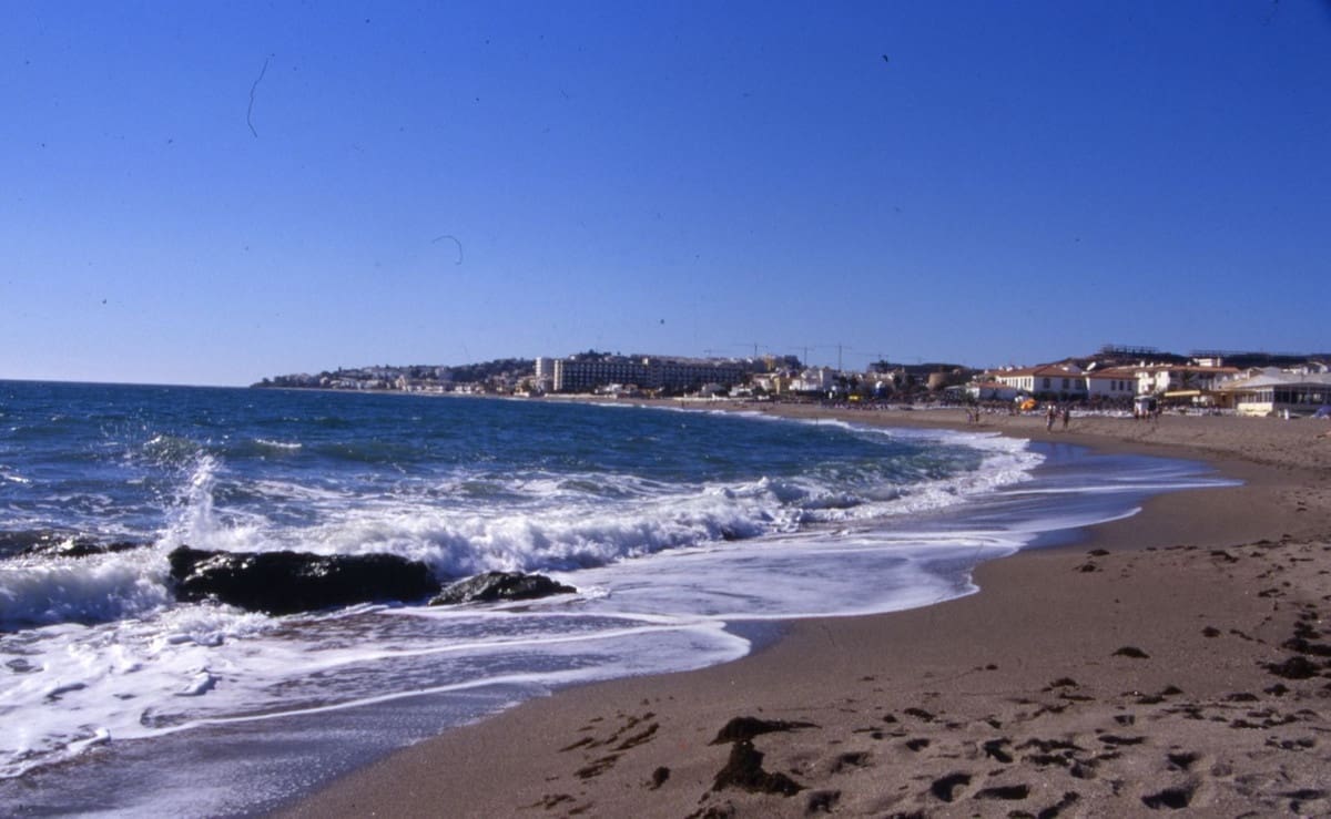 2 bedroom Apartment for sale in Cerro del Aguila - € 348,000 (Ref: 9472707)